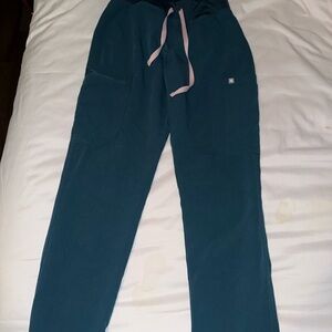 Figs Caribbean Blur Yola 2.0 Scrub Pants